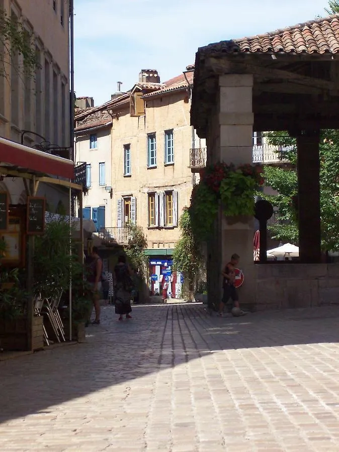Saint-Antonin-Noble-Val La Reverie B&B